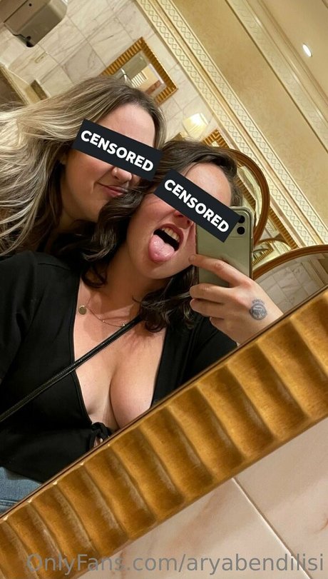 Foto desnuda filtrada de OnlyFans de Aryabendilisi