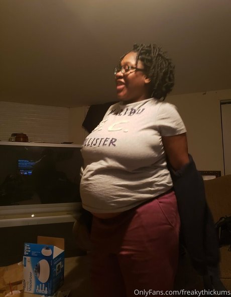 Freakythickums  nude leaked OnlyFans photo