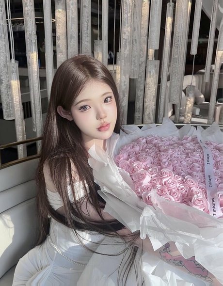 Nøgent lækket OnlyFans-billede af Yuzichucunqi