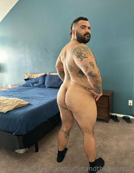Nahá fotka uniklých OnlyFans od Buffetandthebeercan