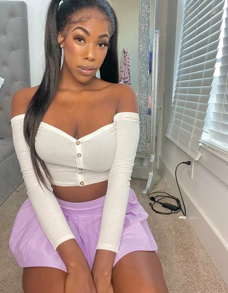 Babygirlnaomii