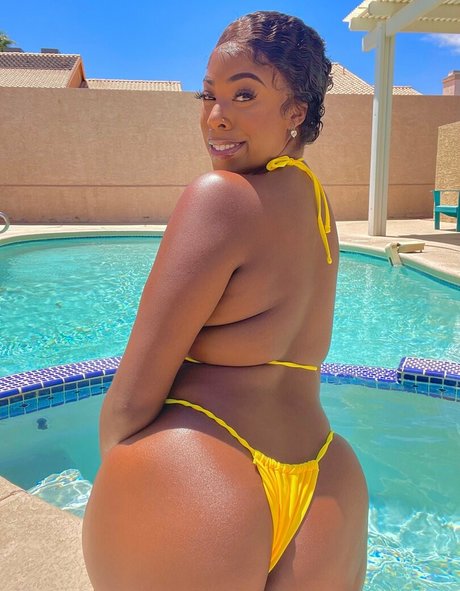 Babygirlnaomii