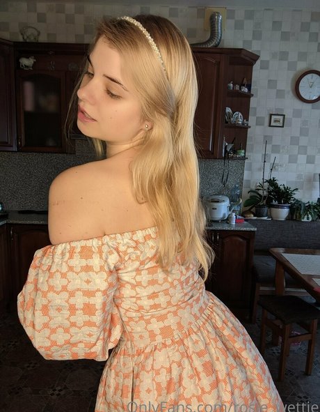 Rosiewettie