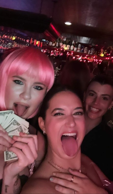 Ireland Baldwin