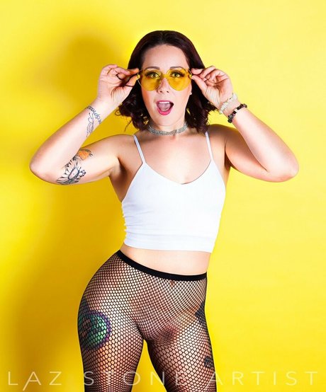 Nahá fotka uniklých OnlyFans od Belle Ohara