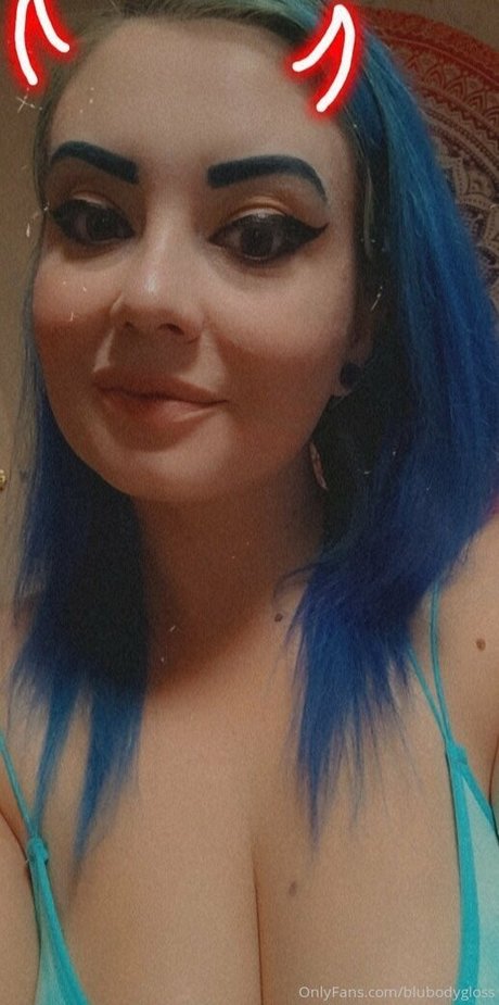 Naken lekkede OnlyFans-bilde av Blubodygloss