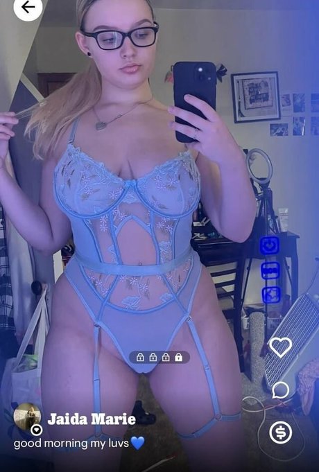 Naken läckt OnlyFans-bild av Jaidamariexoxo