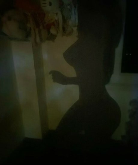Foto desnuda filtrada de OnlyFans de Nyawmilk