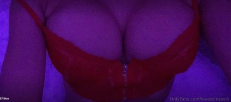 Naken lekkede OnlyFans-bilde av Savii
