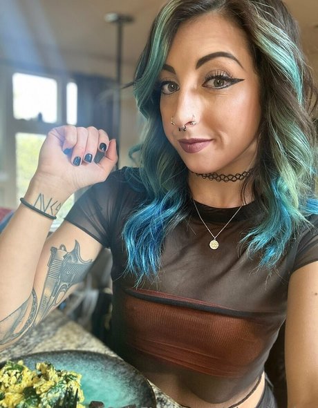 Nahá fotka uniklých OnlyFans od Dakotaquinn