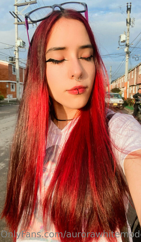 Aurorawhitemodel