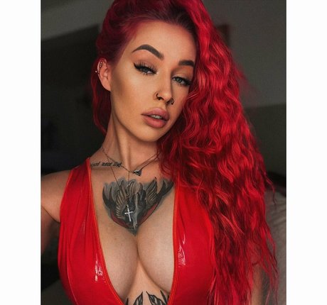 Finhotbabes