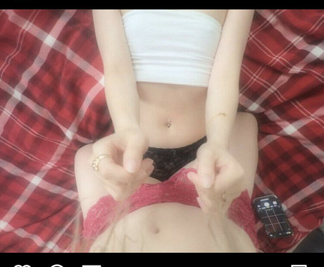 Photo nue de fuite OnlyFans de Mia Kerin