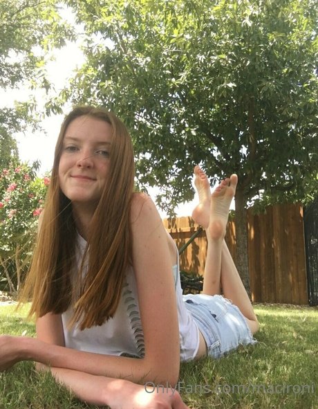 Maci Currin