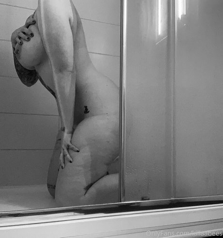 Naakte gelekte OnlyFans-foto van Killaabees
