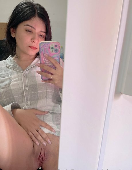 Foto nua vazada do OnlyFans de Xelyspez