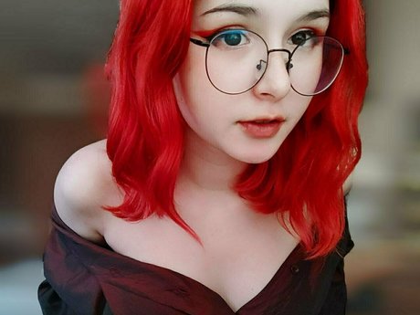Nahá fotka uniklých OnlyFans od Skarleeet