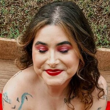 Alaston vuotanut OnlyFans-kuva Alice Aquino