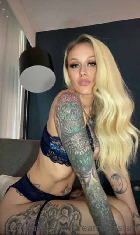Dreamdollstarr