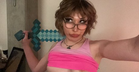 Theiconicashley