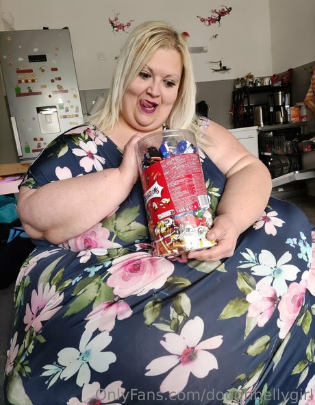 Doughbellygirl