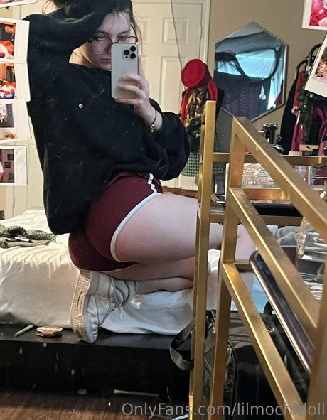 Lilmochidoll