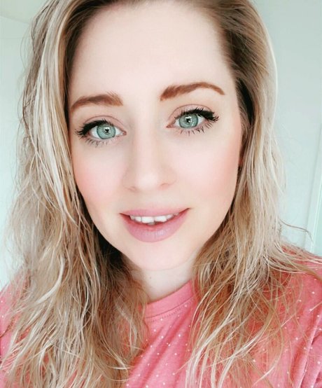 Lottielushloves