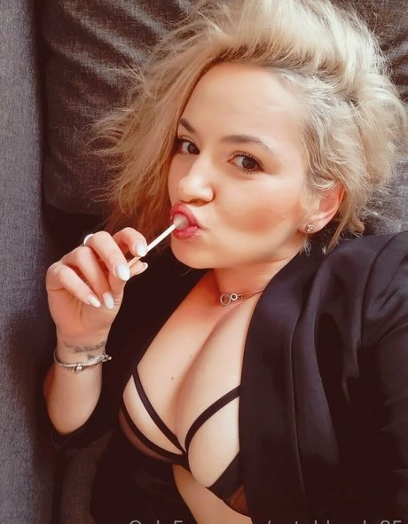 Nacktes geleaktes OnlyFans-Foto von Cuteblonde85