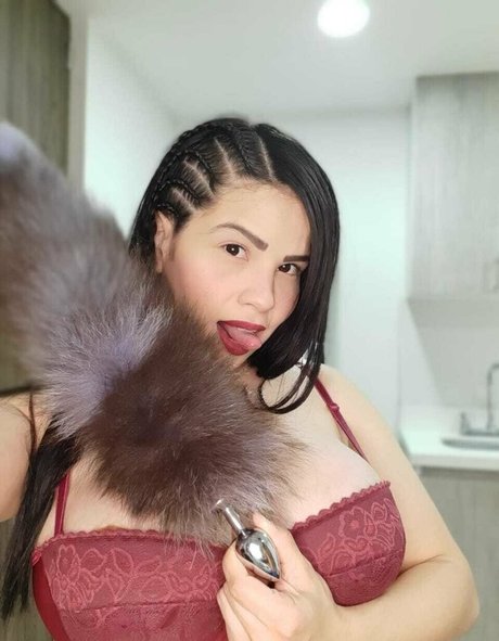 Foto desnuda filtrada de OnlyFans de Vanessabella