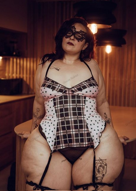 Naken läckt OnlyFans-bild av Ursula Suarez