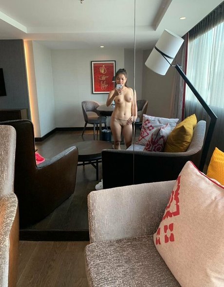 Mimivgirl2  nude leaked OnlyFans photo