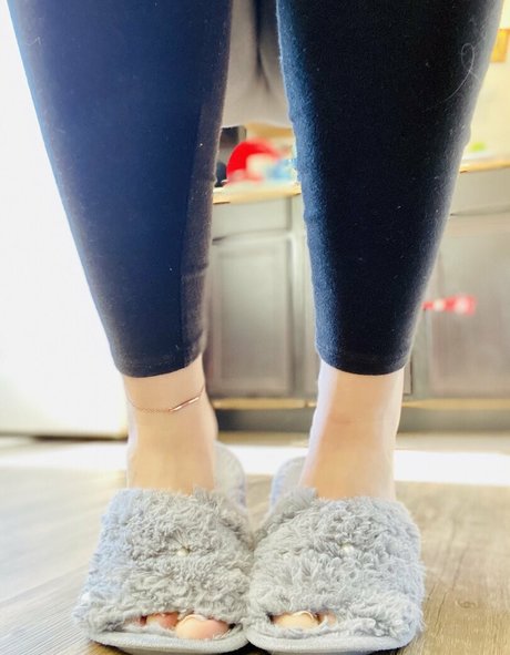 Feetgoddezz