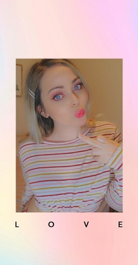 Alaston vuotanut OnlyFans-kuva Misslillyxxx