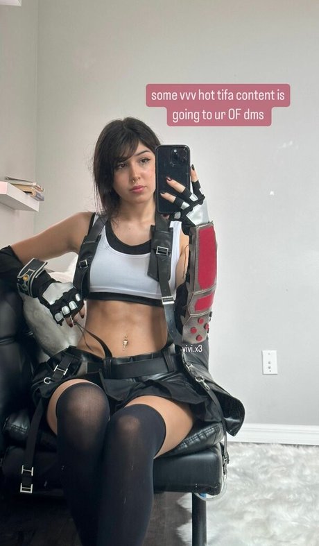 Nahá fotka uniklých OnlyFans od Emilybebe