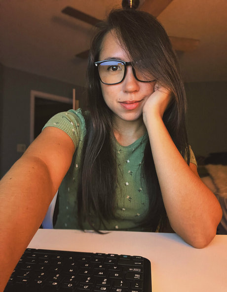 Nahá fotka uniklých OnlyFans od Sincerelyxjadefree