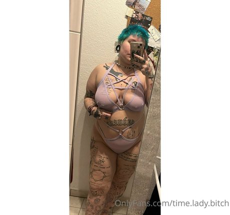 Nacktes geleaktes OnlyFans-Foto von Timeladybitch