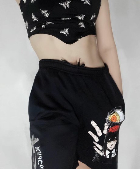 Photo nue de fuite OnlyFans de Aveline Tetsuya