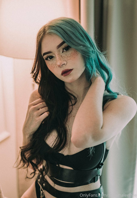 Angelahalee