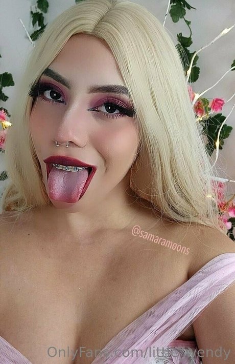 Foto di nudo di fuga di OnlyFans di Littlewendy