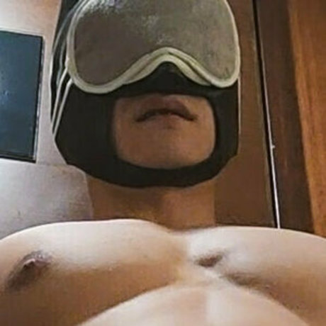 Обнаженная фотография утечки OnlyFans от Muscedgefree