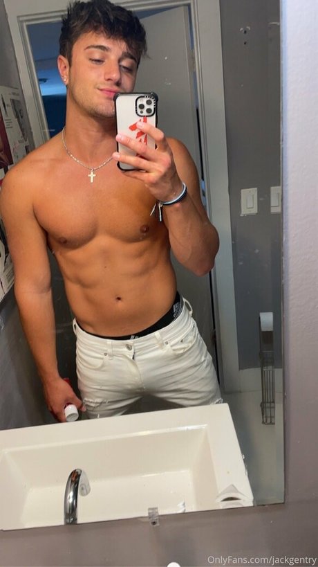 Nacktes geleaktes OnlyFans-Foto von Jfit98
