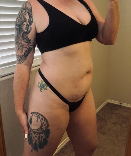 Naken lekkede OnlyFans-bilde av Xoxocass1