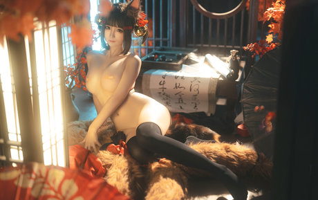 Chun Momo Chunmomo