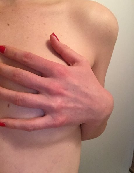 Bonnie Wright  nude leaked OnlyFans photo