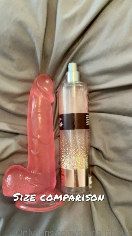 Nahá fotka uniklých OnlyFans od Scarlalishous