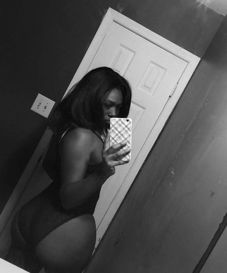 Asiaamariee  nude leaked OnlyFans photo