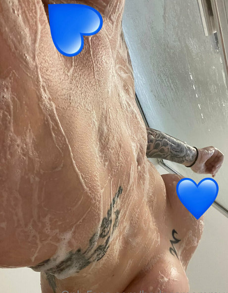 Badassmommy  nude leaked OnlyFans photo