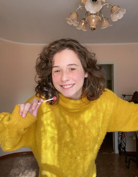 Naaami OnlyFansリークヌード写真