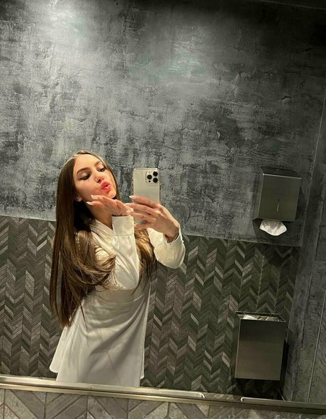 Naken läckt OnlyFans-bild av Dianafoxley