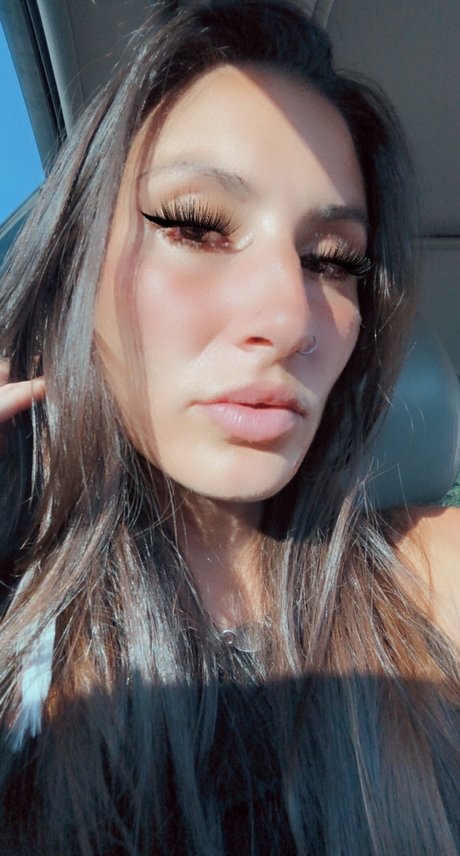 Nahá fotka uniklých OnlyFans od Sammie Stark